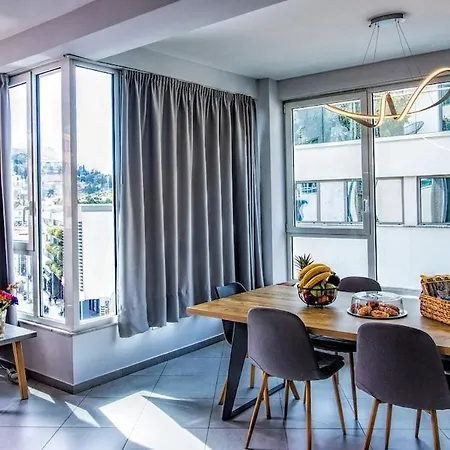 Chic New With Acropolis View In Monastiraki Apartament