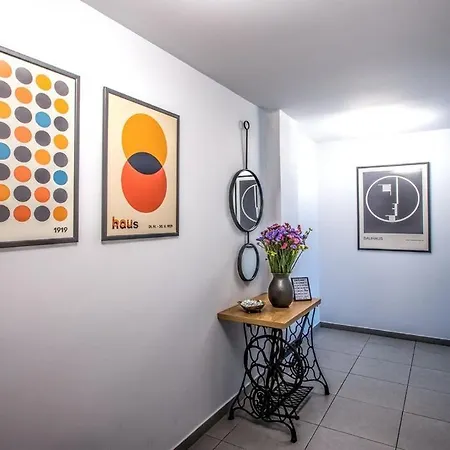 Chic New With Acropolis View In Monastiraki Ateny