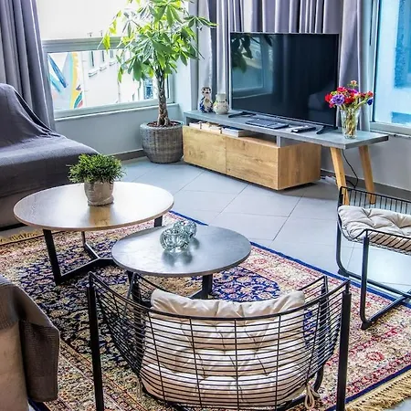 Chic New With Acropolis View In Monastiraki Ateny